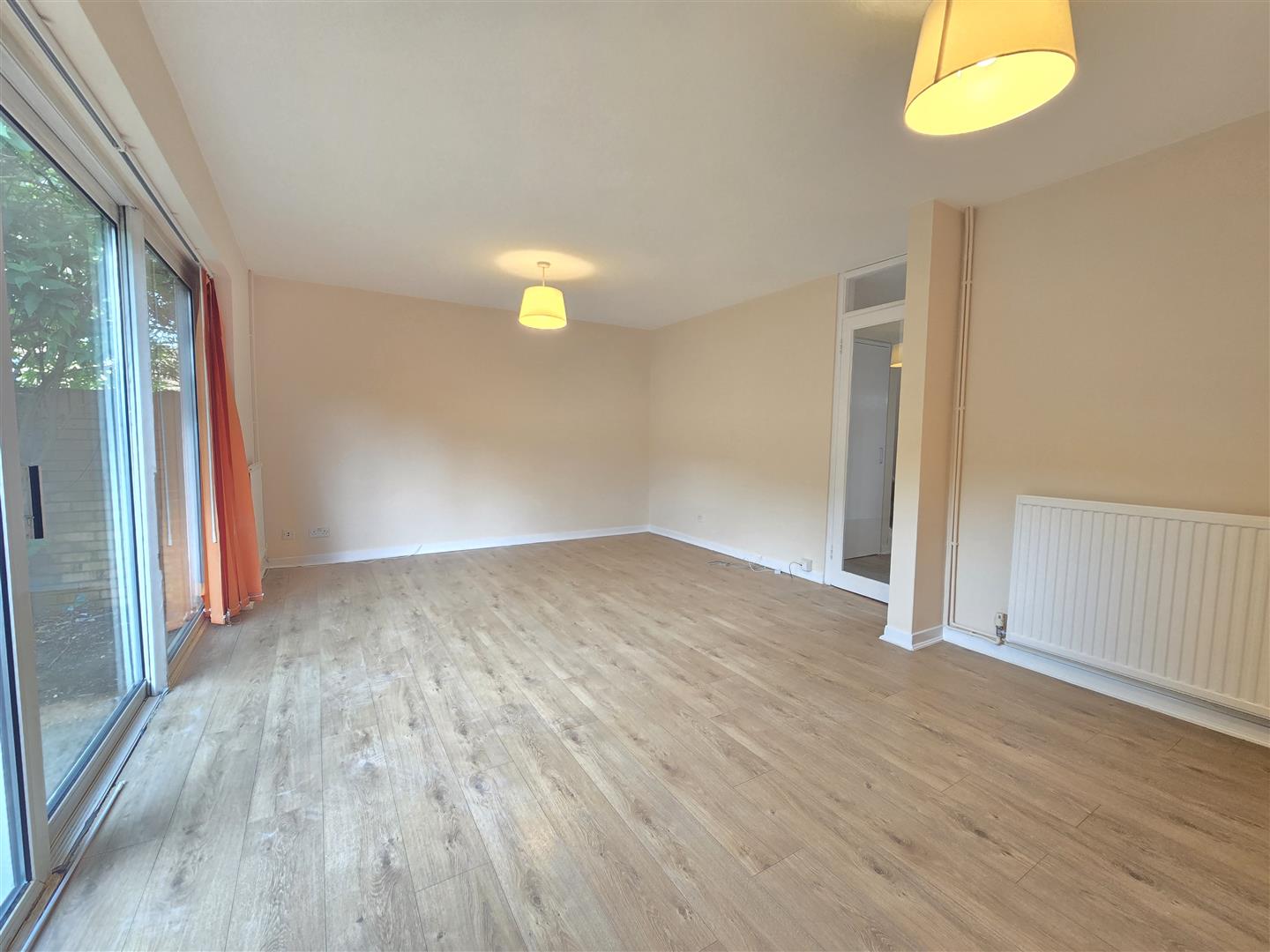 2 bed property in South Ninth Street, Milton Keynes